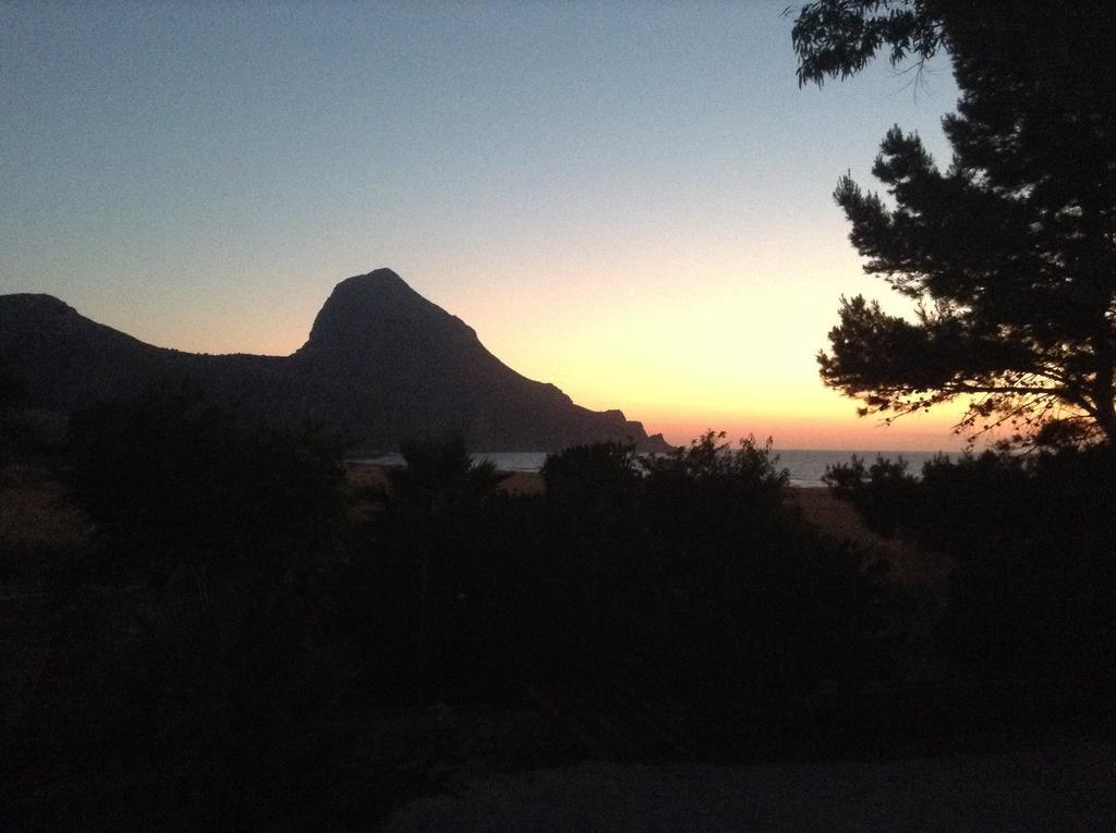 Case Cala Bucerno Castelluzzo Pokoj fotografie
