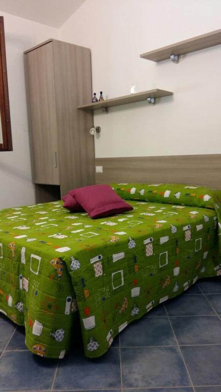 Case Cala Bucerno Castelluzzo Pokoj fotografie